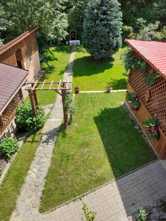 Pension Calborean Talmacel Exterior photo