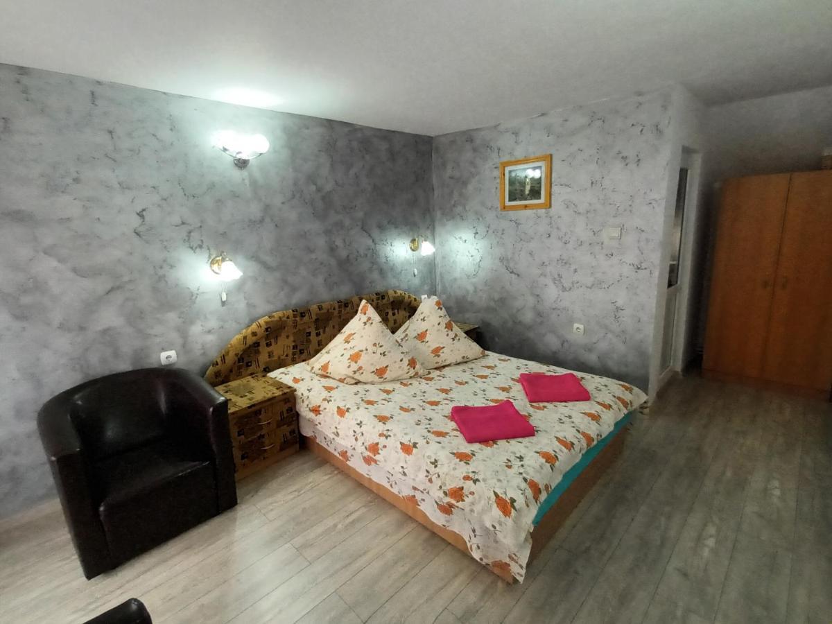 Pension Calborean Talmacel Exterior photo